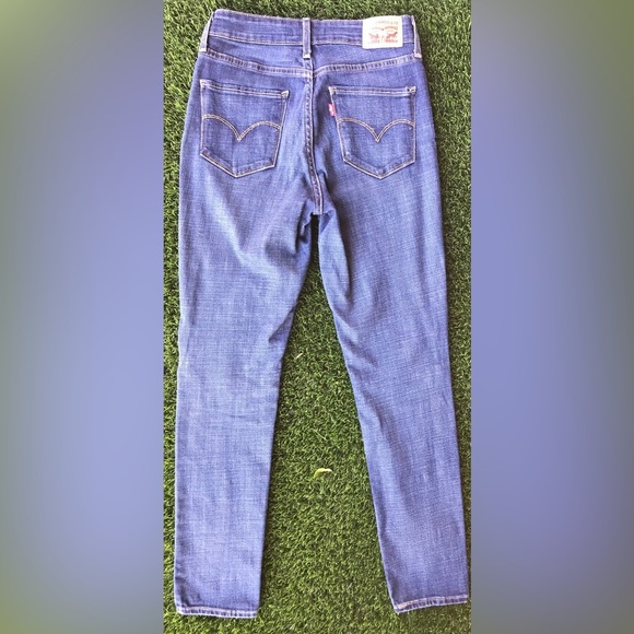 Levi’s Denim Bundle: Jacket (S) & Levi’s High Rise Skinny Jean (W28 L28) - Picture 12 of 16